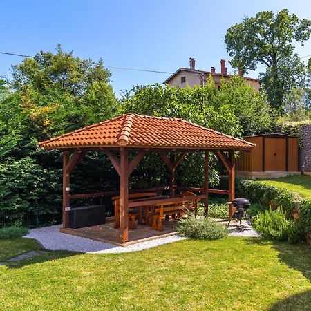 Pobri Design Apartments Volosko Luaran gambar